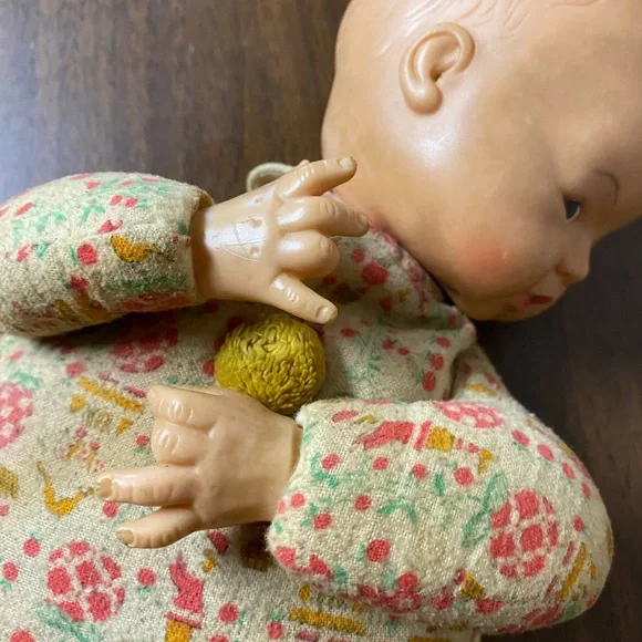 very Vintage Plated Mounds Very Sweet 1961Newborn Type Baby doll